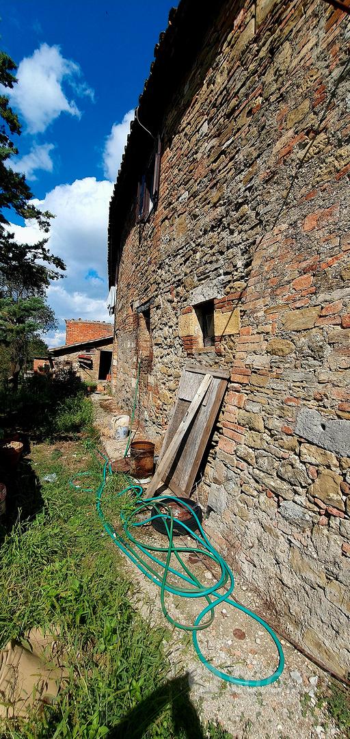 casale da ristrutturare - Vista 5