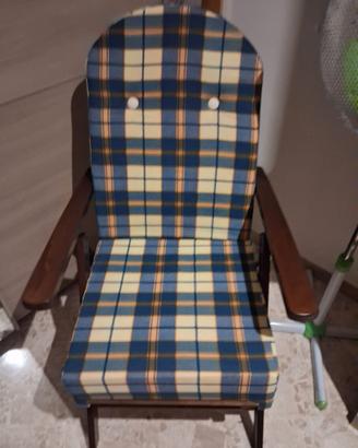 Sedia a sdraio di legno