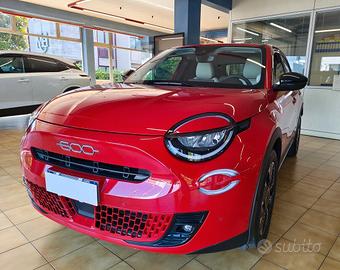 Fiat 600 Hybrid 100 CV DCT MHEV La Prima