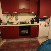 cucina color rosso bordeaux 