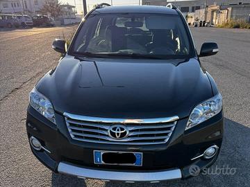 Toyota RAV4 2.2 Diesel 2010 – 4WD – Gancio Traino