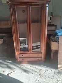 Armadio porta fuculi in legno