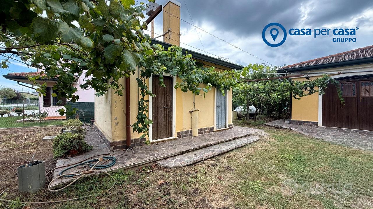 Casa – RO - Vista 4