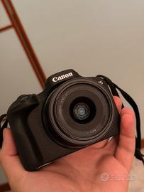 Canon EOS R100
