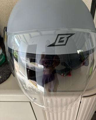 casco  nuovo provato solo 10 minuti