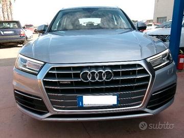 Audi Q5 2.0 TDI quattro S tronic Business Sport