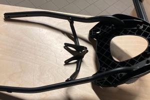 Porta pacchi GIVI 4100FZ per Kawasaki Z 1000 SX