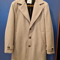 Cappotto monopetto elegante a righe oblique beige
