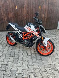Ktm duke 390