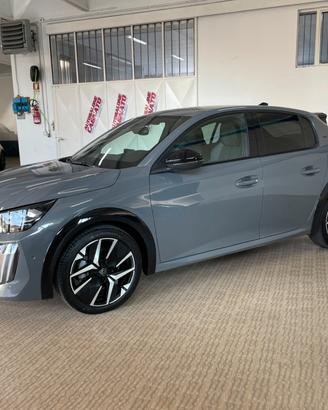Peugeot 208 Hybrid 145cv e-DCS6 GT 2025 km 11000 G
