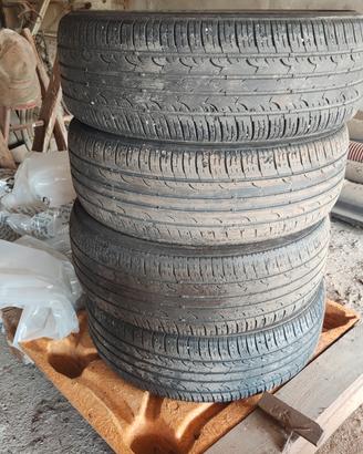 4 pneumatici 205/55 R17