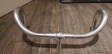 Piega  e pipa per bicicletta da corsa vintage 