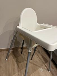 Seggiolone ikea con piano