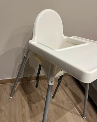 Seggiolone ikea con piano