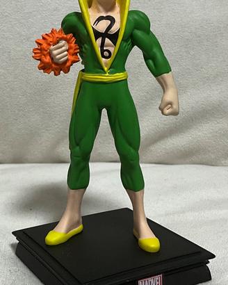 Miniatura Iron Fist con rivista