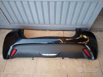 Paraurti posteriore Toyota yaris 2020 in poi ,