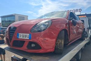 alfa romeo quadrifoglio 
