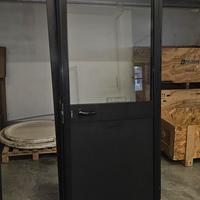 2 porte alluminio vetrate  per ufficio magazzino