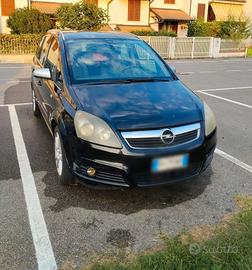 Opel Zafira cosmo (2008) GPL , 7 posti