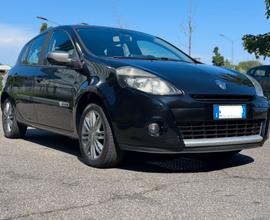 Renault Clio 1.2 16V 5 porte Luxe