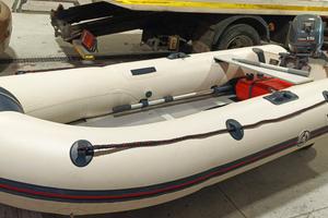 Gommone Yamaha 330s con motore 15Hp