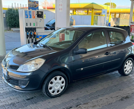 Renault clio 1.2 benzina ok neo patentati