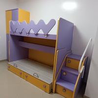 Cameretta Colombini viola e giallo zafferano 