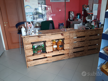 Strigliatura negozio alimentare