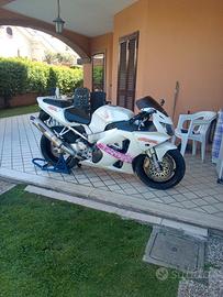 Moto cbr