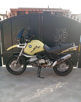 BMW R1100GS