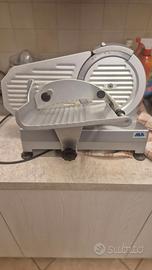 affettatrice ala 2000 dm 220