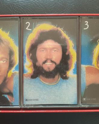cofanetto ,set di tre musicassette dei Bee Gees