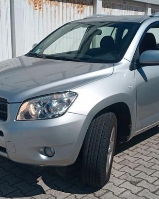 Toyota RAV 4 RAV4 2.2 D-4D 136 CV Luxury