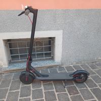 Monopattino Xiaomi Mi M365