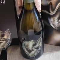 Dom pèrignon × Lady gaga brut 2010