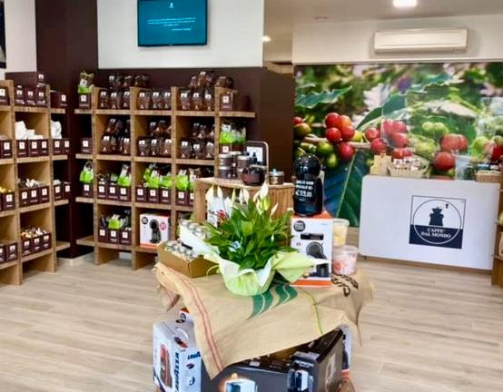 Attività Commerciale , negozio di caffè