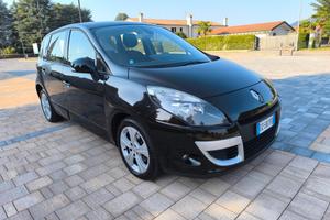 Renault Scenic Scénic X-Mod 1.5 dCi 110CV Luxe