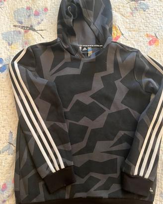 Stock abbigliamento ragazzo 12 anni