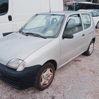 Fiat 600 1.1 Active
