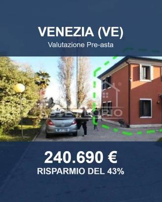 Immobile in asta di 250 m² con più di 5 locali e b