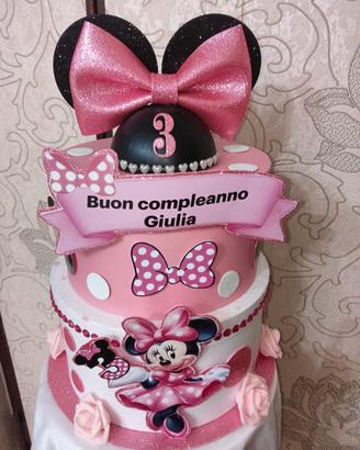 torte di merendine e gadget  kit feste