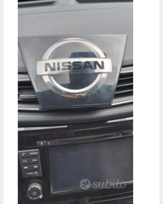 Mostrina/emblema nissan micra 5 serie