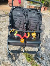 Passeggino gemellare