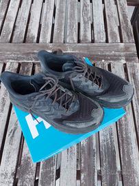 Hoka Clifton LS 42 2/3