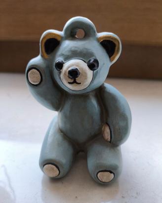 Orsetto THUN Azzurro in ceramica da appendere