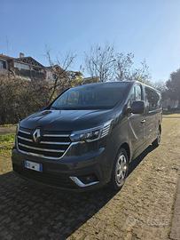 Renault Traffic 9 posti passo lungo