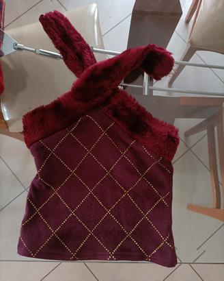 top ragazza con pelliccetta