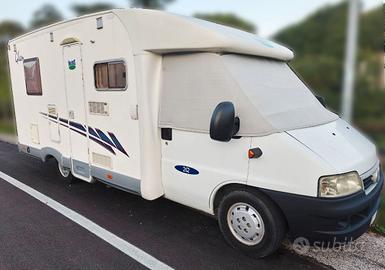 Camper Semintegrale 6,20mt, 6 posti viaggio