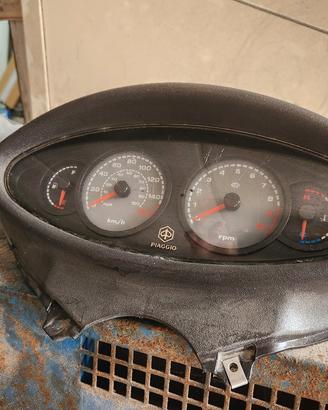 indicatori contachilometri piaggio x9 250 2000