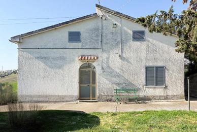 VILLA SINGOLA A SANT'EUSANIO DEL SANGRO